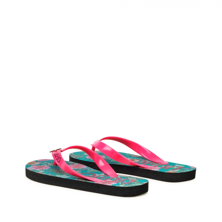 CHANCLAS BASSA BEACH