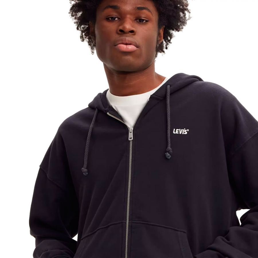 sweatshirt-with-hood-and-zipper