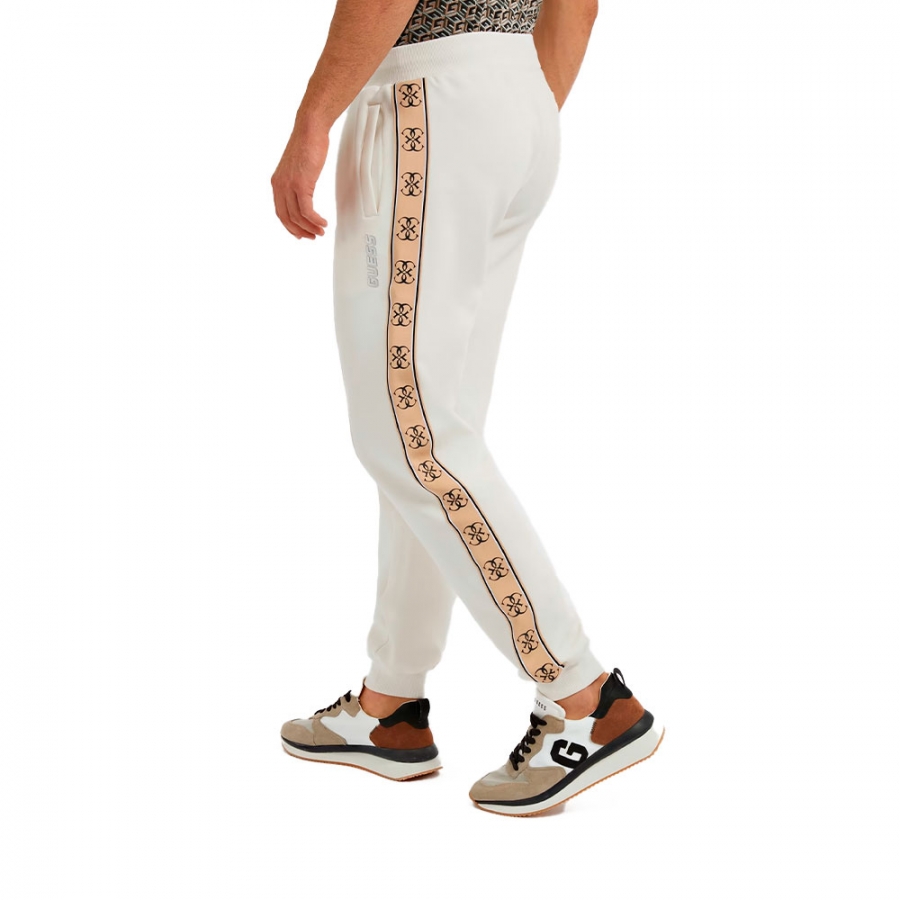 pantalon-jogger-con-logo-lateral