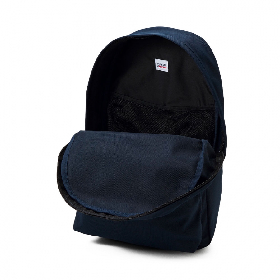 mochila-essential-dome