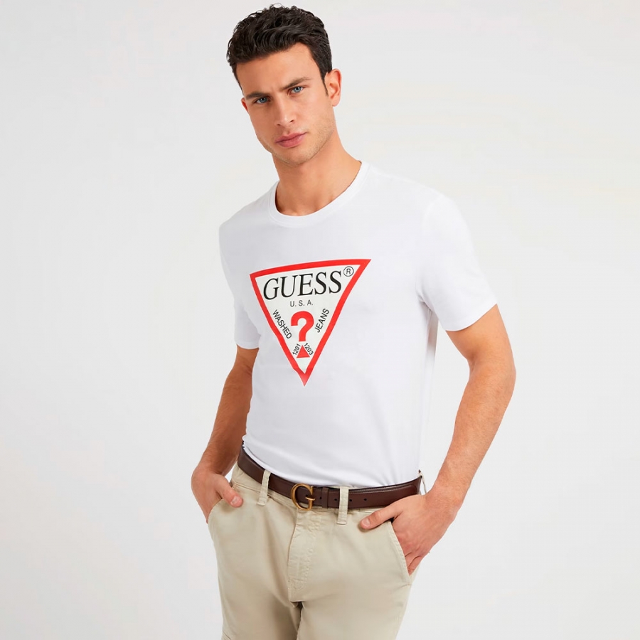 t-shirt-con-logo-triangolo