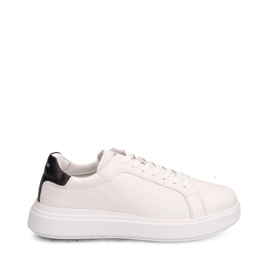 low-top-schnur-sneakers-aus-leder