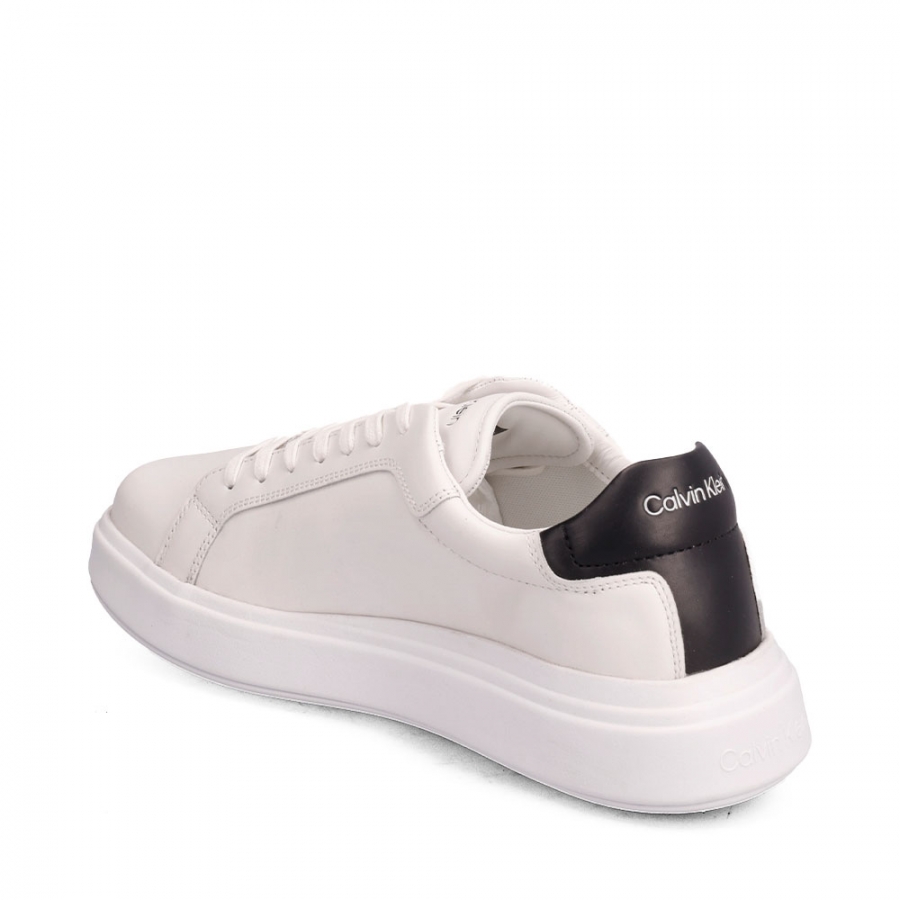 sneakers-basse-in-pelle-con-lacci