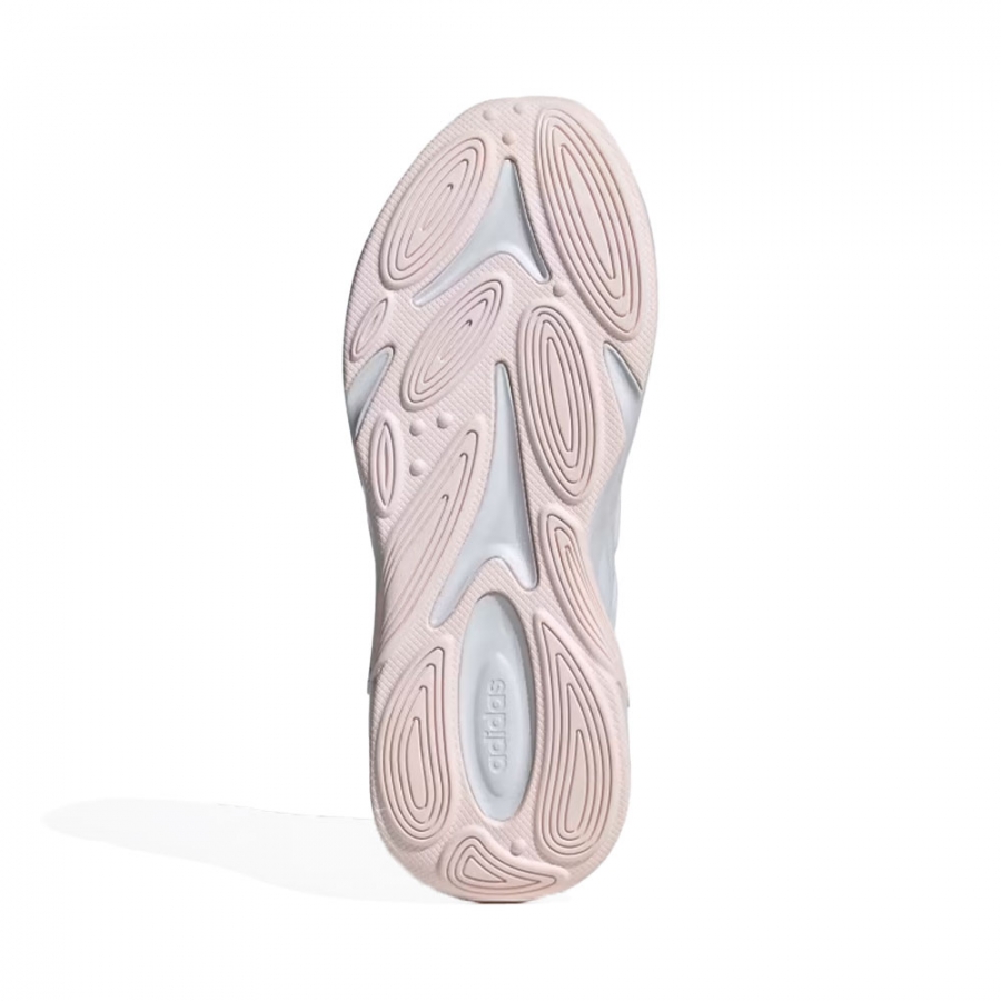 chaussures-de-running-ozelle-cloudfoam-lifestyle