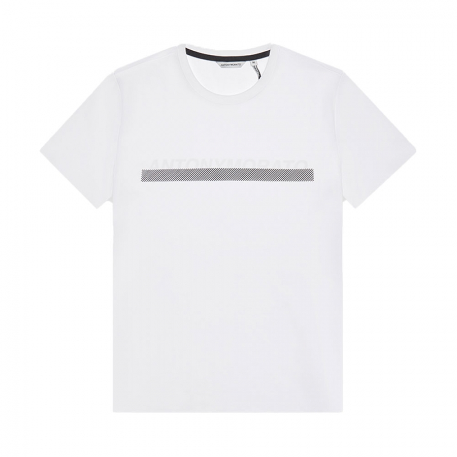t-shirt-with-white-name