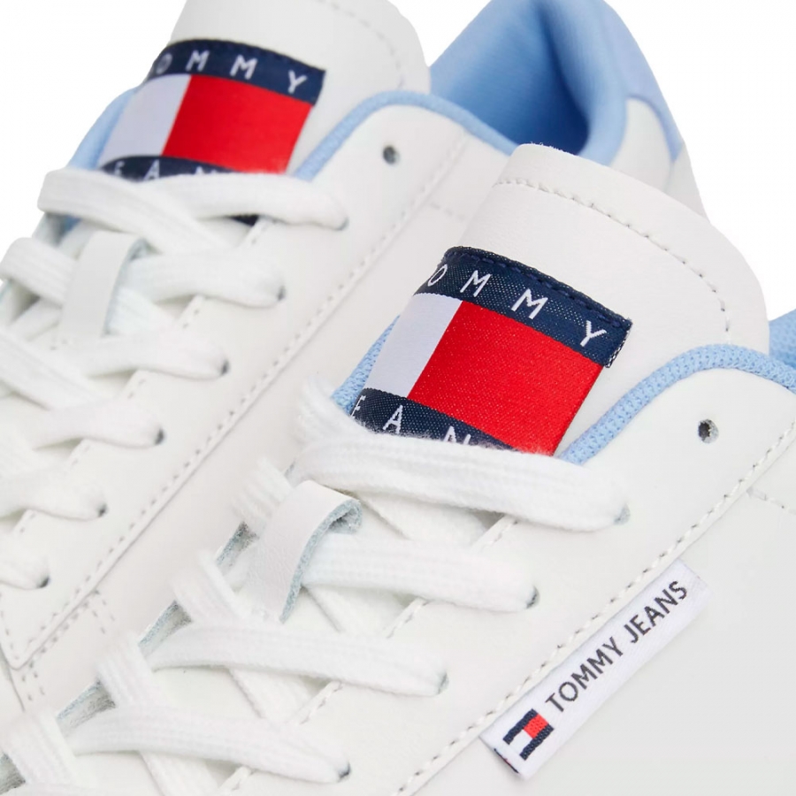 sneakers-essential-in-pelle-con-logo