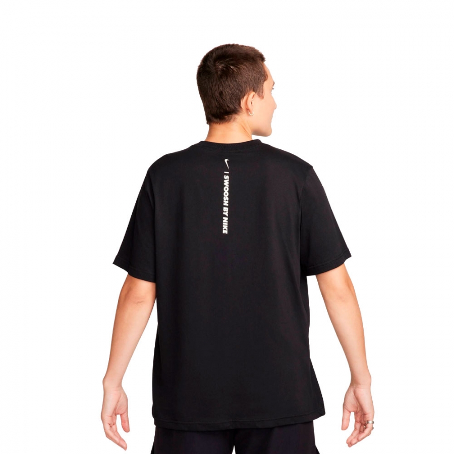 camiseta-sportswear-tee-black