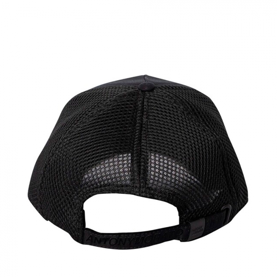 gorra-de-pantera-negra