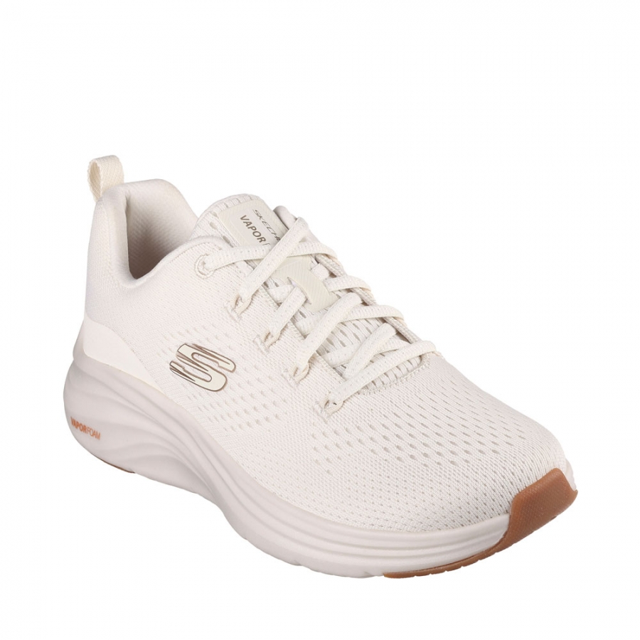 tenis-de-espuma-de-vapor-tendencia-fresca