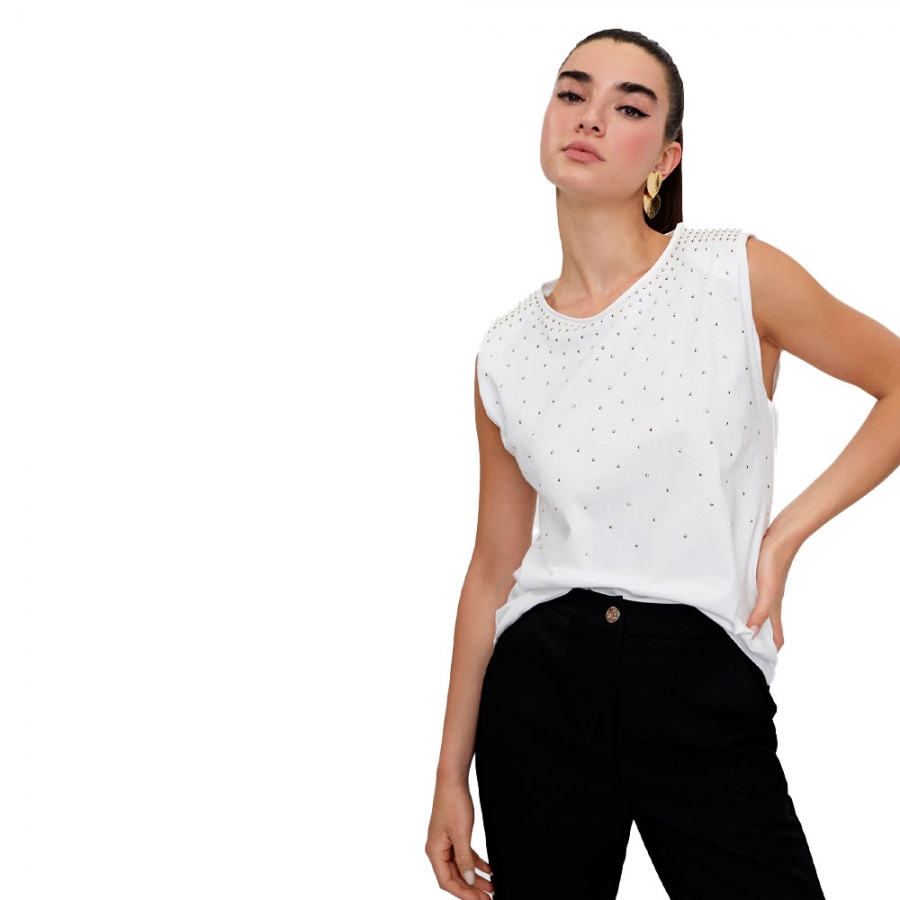 t-shirt-with-strass-shoulders