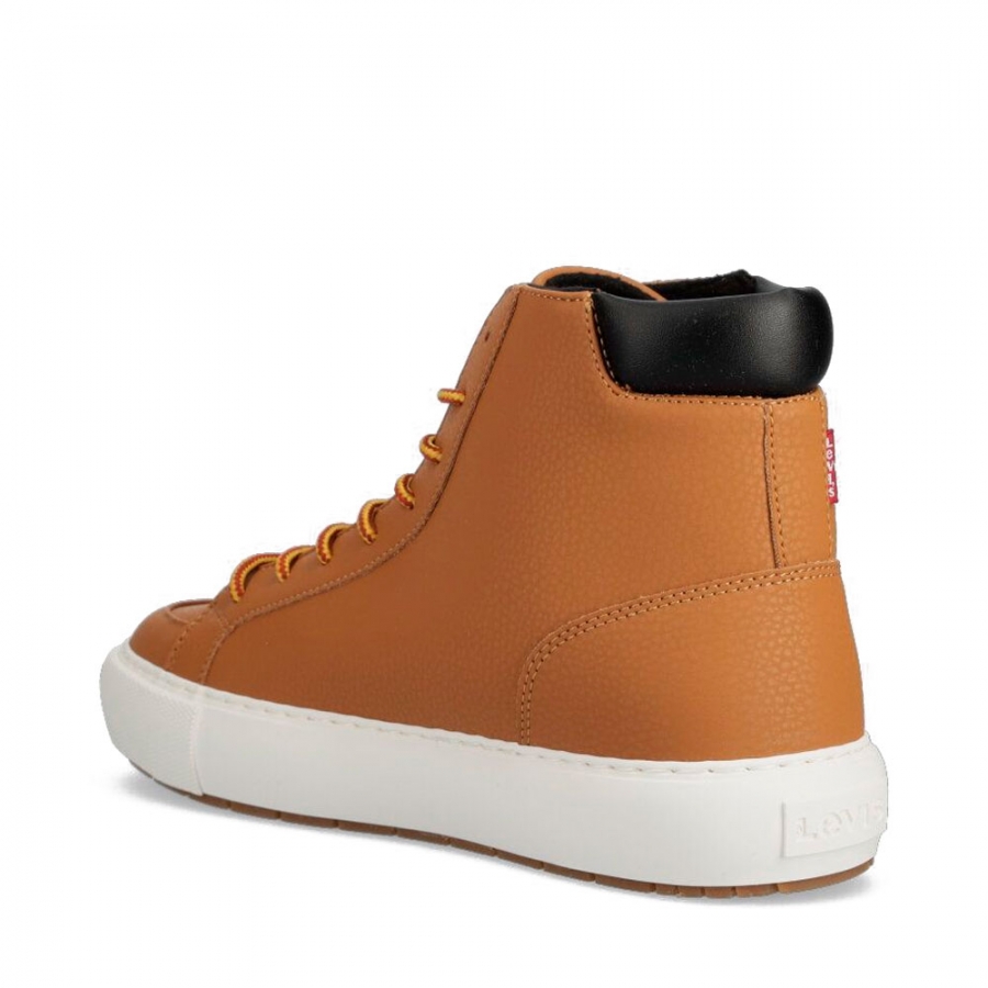 woodward-rugged-chukka-high-top-sneakers