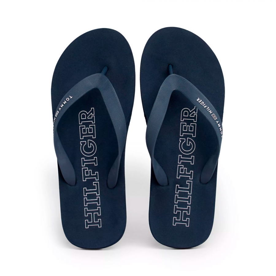 flip-flops-with-logo-on-the-strip