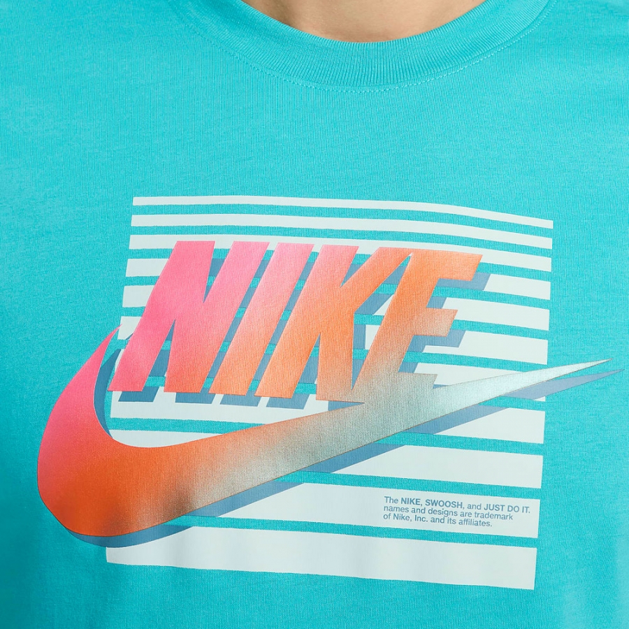 sportswear-t-shirt