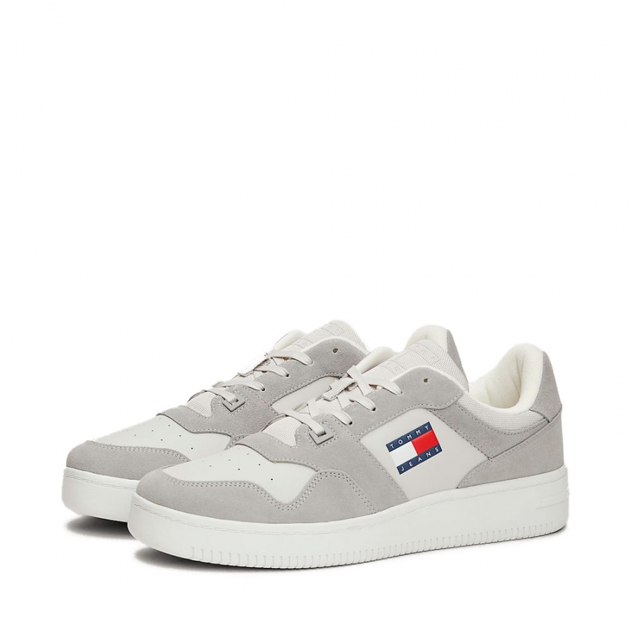 sneakers-in-pelle-con-lacci