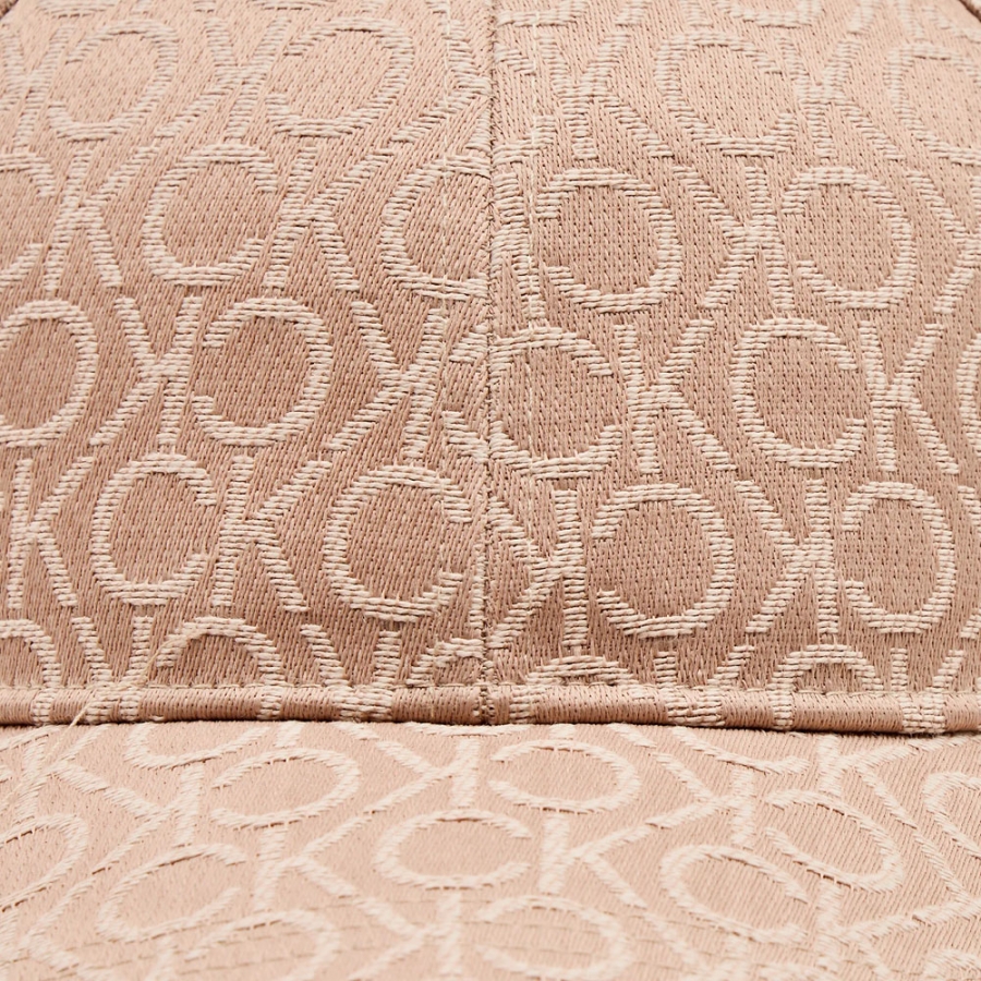 jacquard-monogramm-kappe