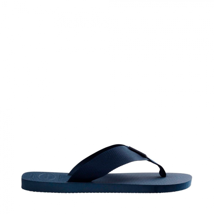 flip-flops-de-material-basico-urbano