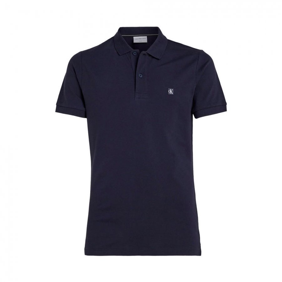 fitted-polo-with-logo