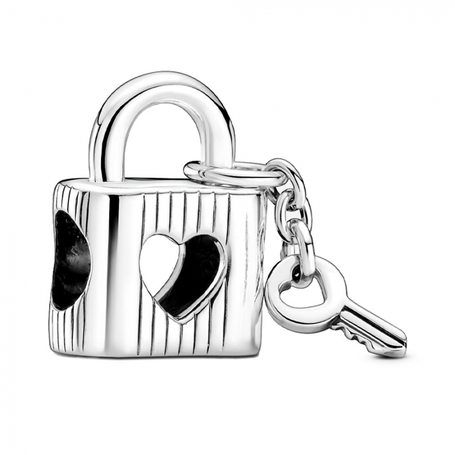 charm-padlock-and-heart-key-790095c01