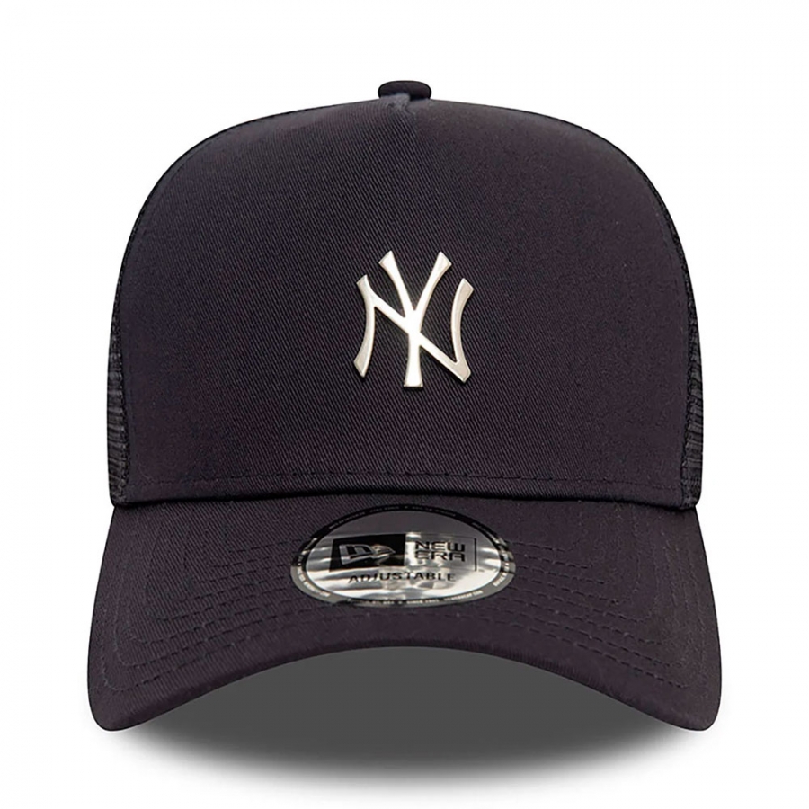 cappellino-da-camionista-e-frame-9forty-metallizzato-dei-new-york-yankees