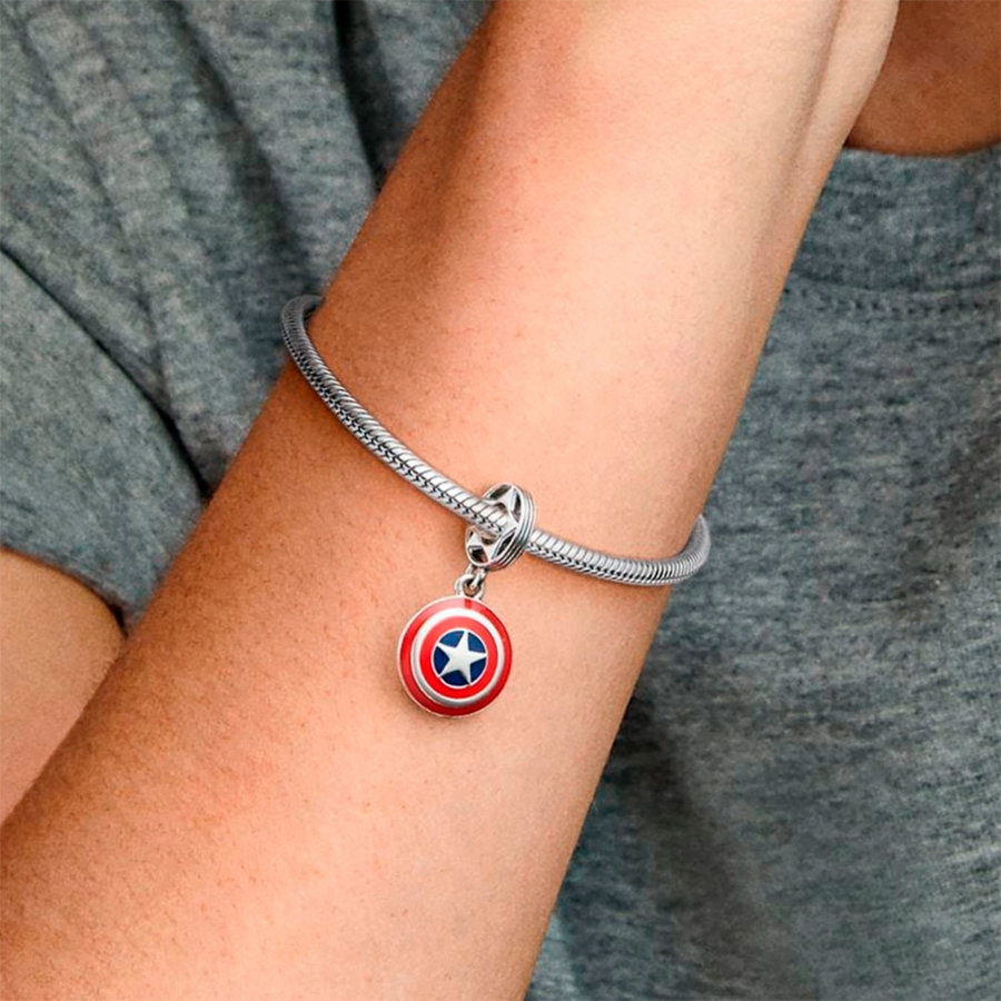 charm-colgante-escudo-capitan-america-los-vengadores-de-marvel-790780c01