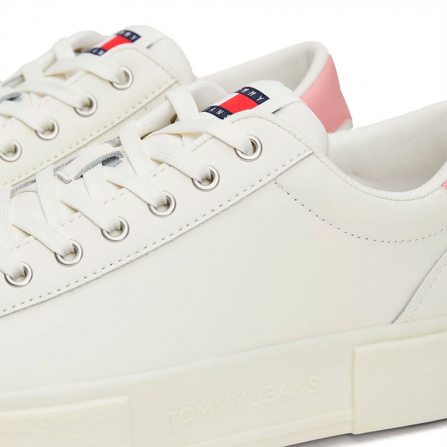 tommy-jeans-zap-en0en02567-ybi-t36-foxing-flatform-white