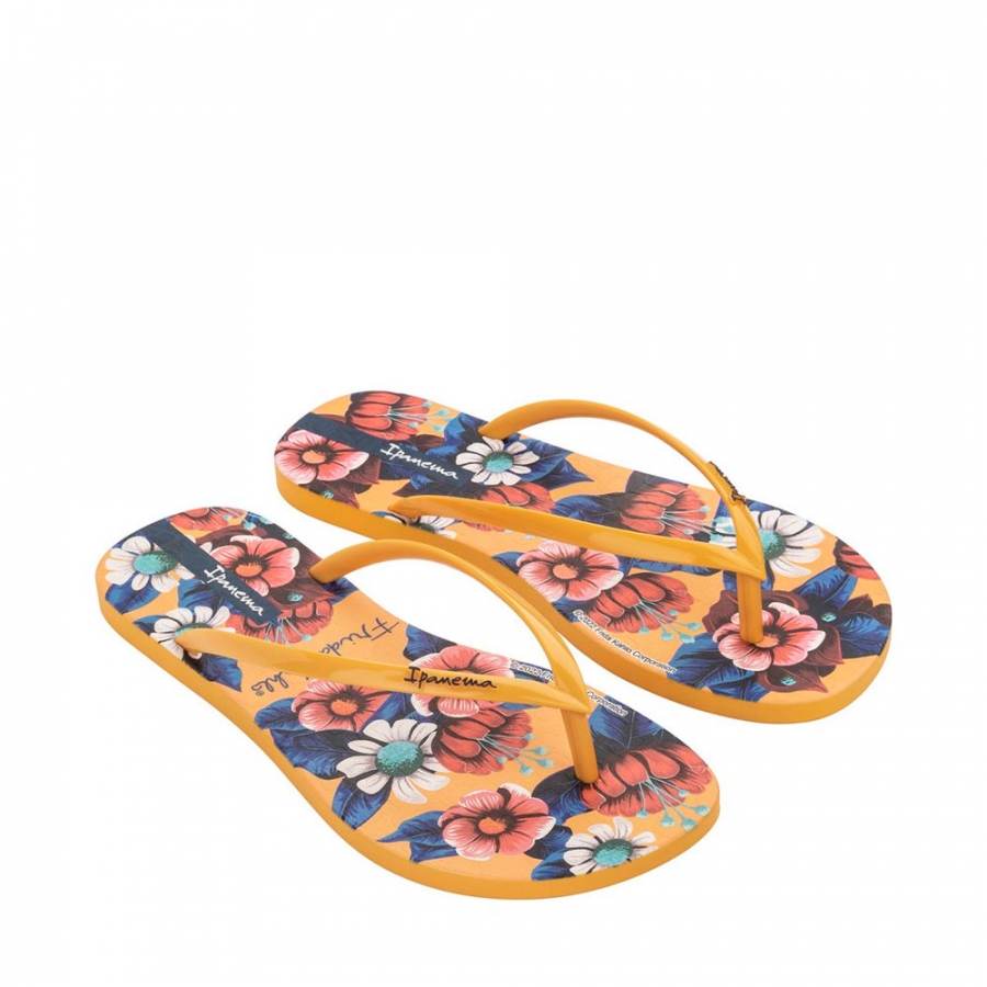 frida-kahlo-flip-flops