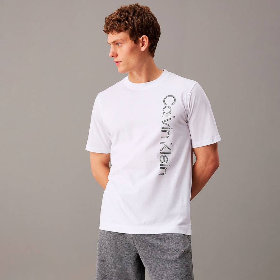 t-shirt-de-sport-avec-logo