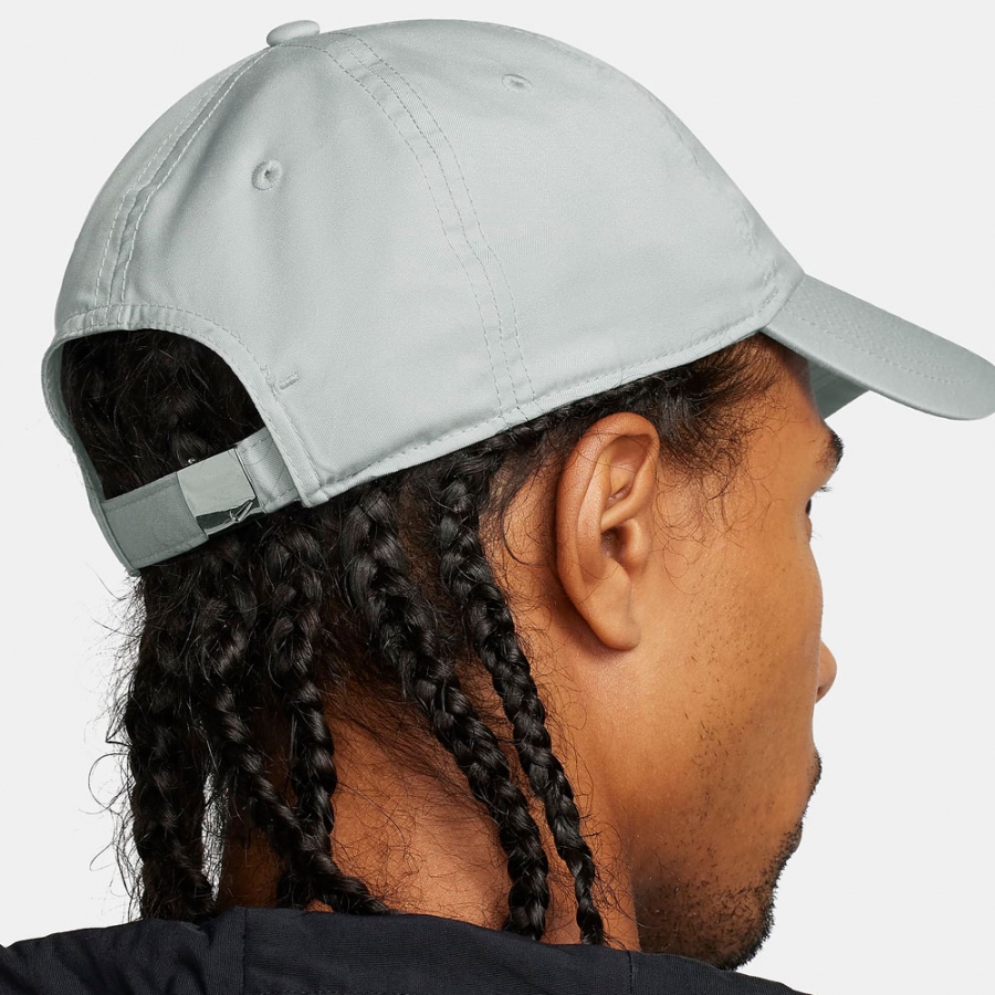 casquette-non-structuree-avec-logo-swoosh