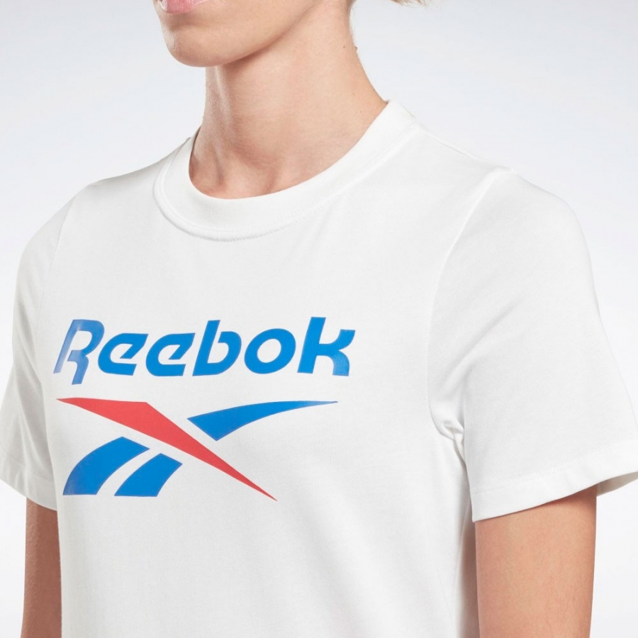 t-shirt-avec-logo