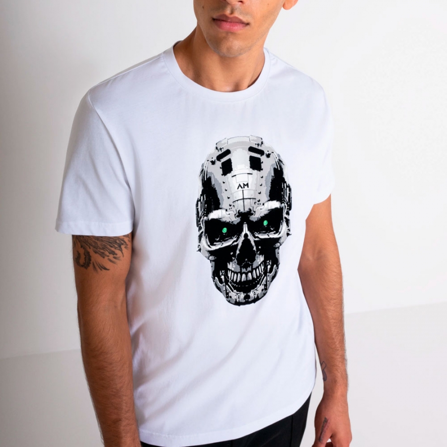 camiseta-slim-fit-con-estampado-de-calavera-cibernetica