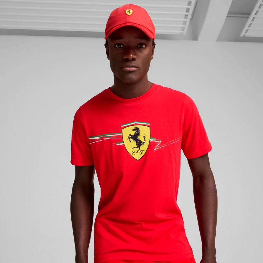 cappello-da-gara-scuderia-ferrari