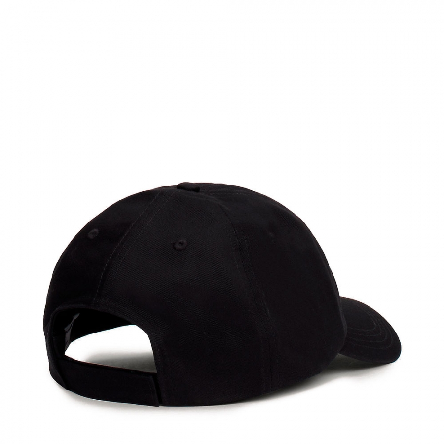 six-panel-logo-baseball-cap