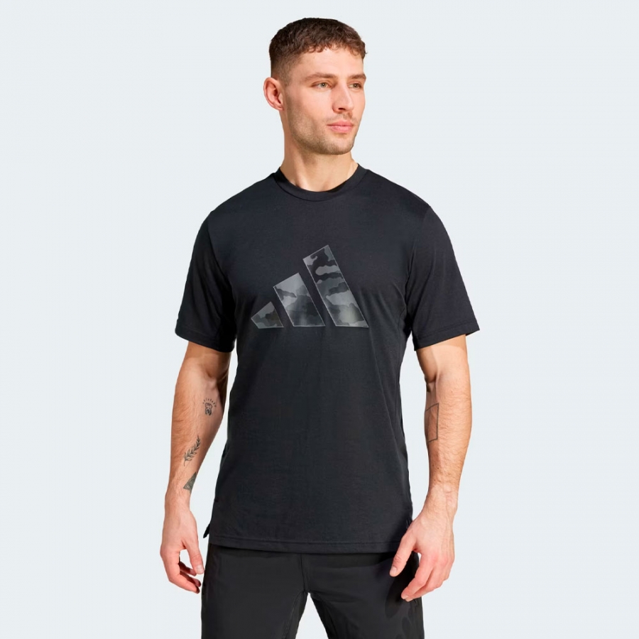 train-essentials-camo-graphic-logo-t-shirt