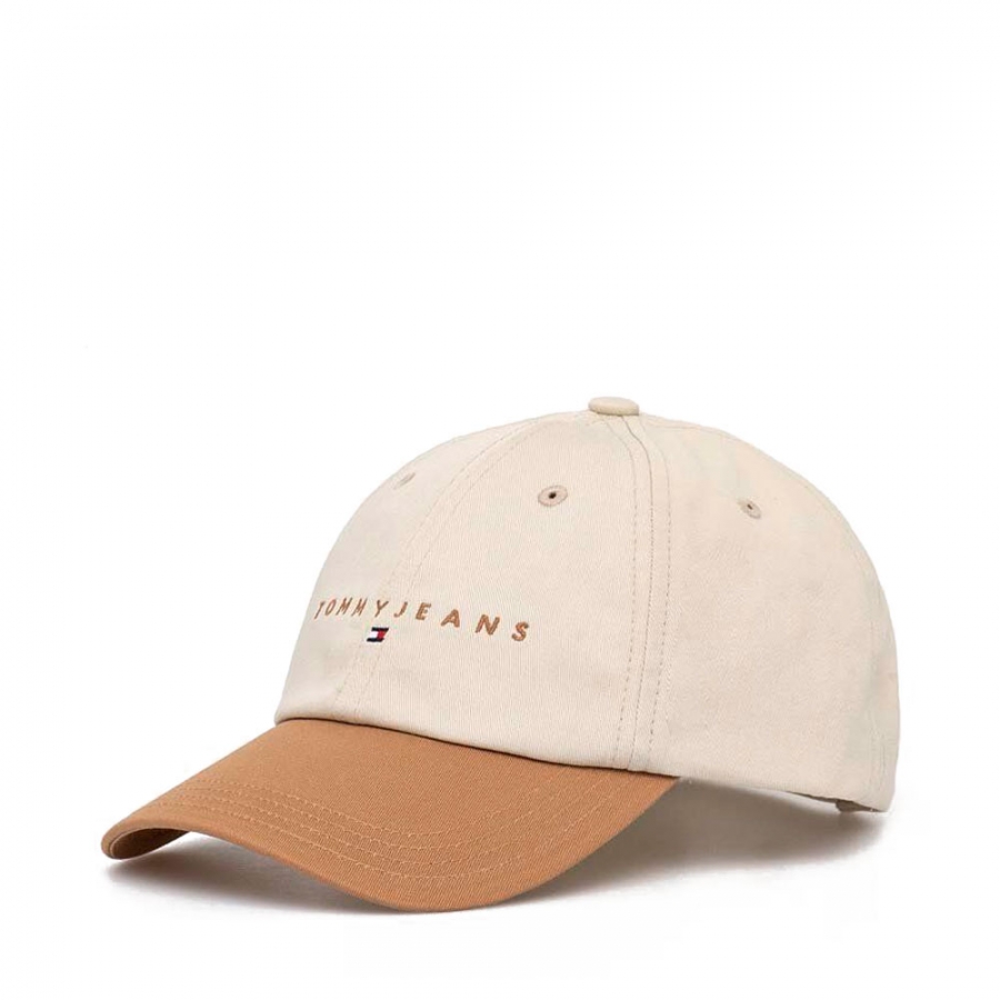 baseball-cap-with-embroidered-logo