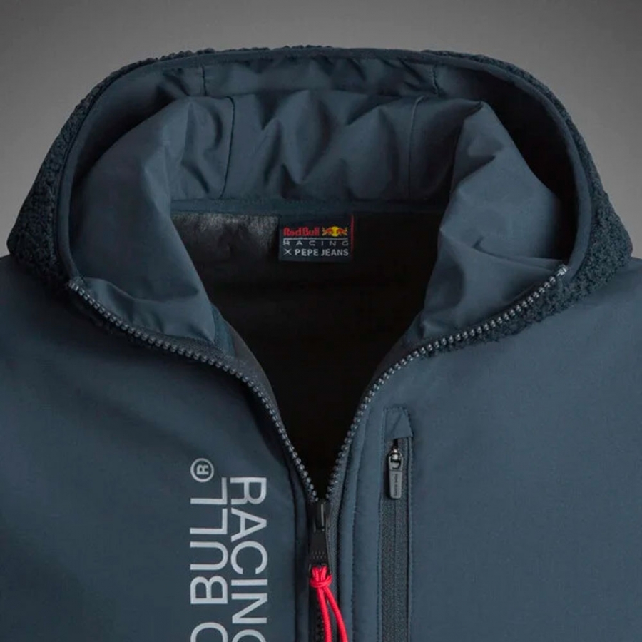 hybrid-sports-jacket