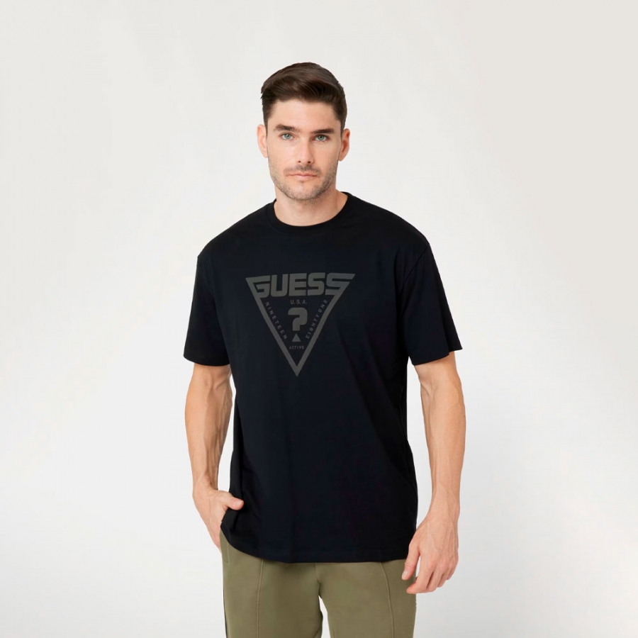 camiseta-logotipo-triangulo