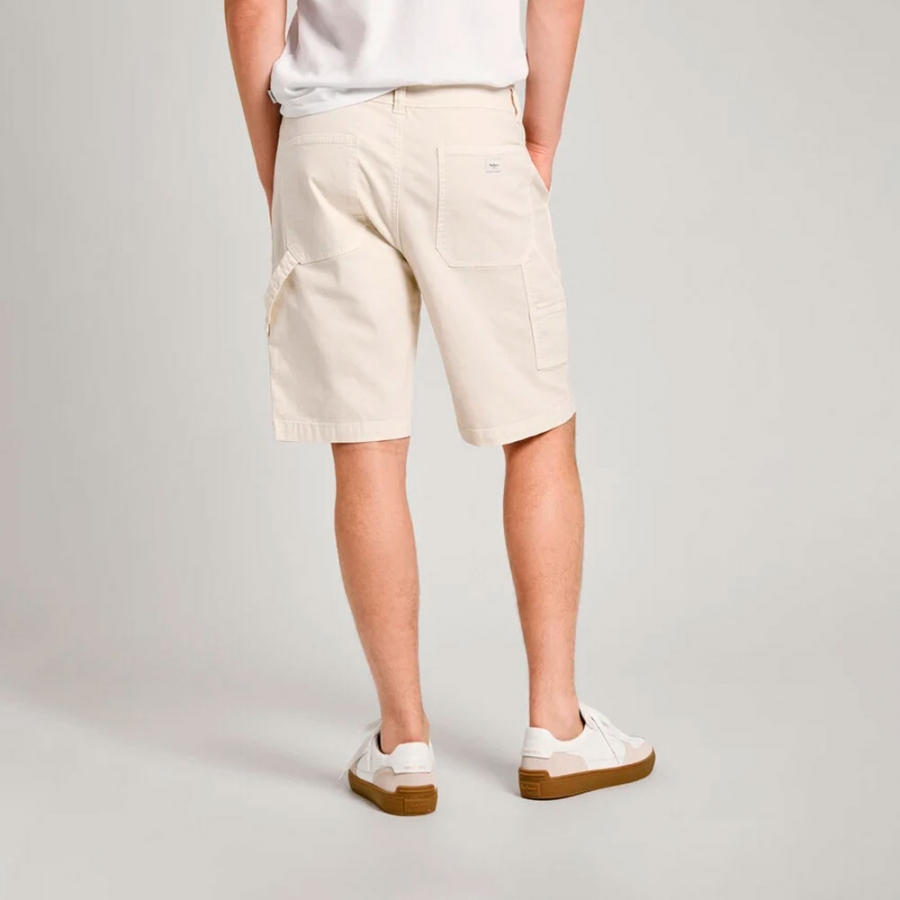 relaxed-fit-stretch-fabric-shorts