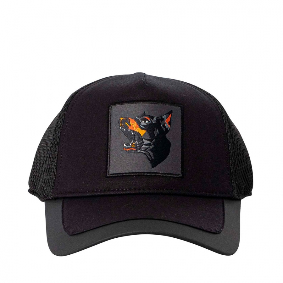 casquette-avec-devant-style-trucker-avec-patch-doberman