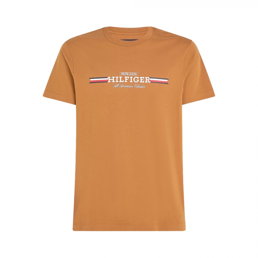 t-shirt-avec-logo-sur-la-poitrine