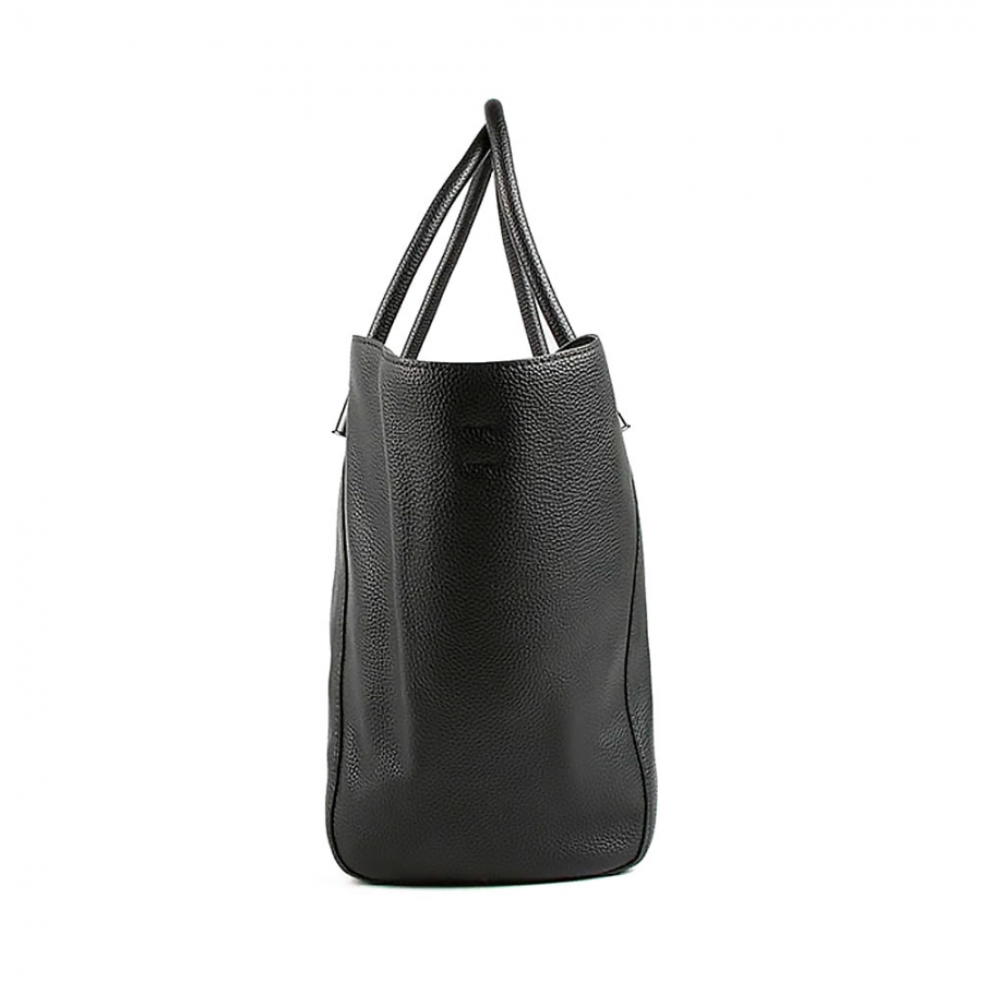 bolso-shopper-efecto-piel-granulada-con-metalicas-al-tono