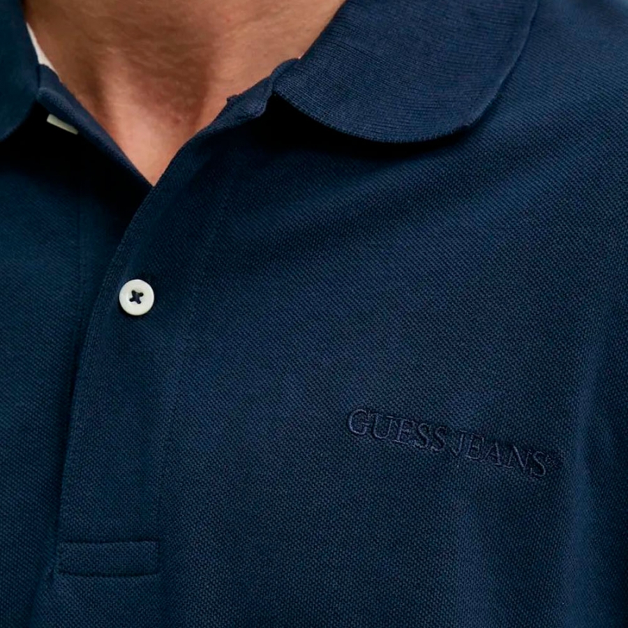 embroidered-logo-polo