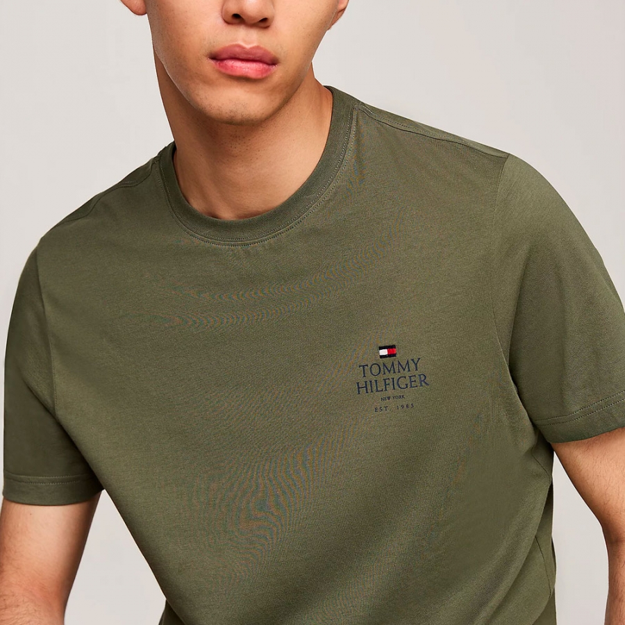 crew-neck-t-shirt-with-logo