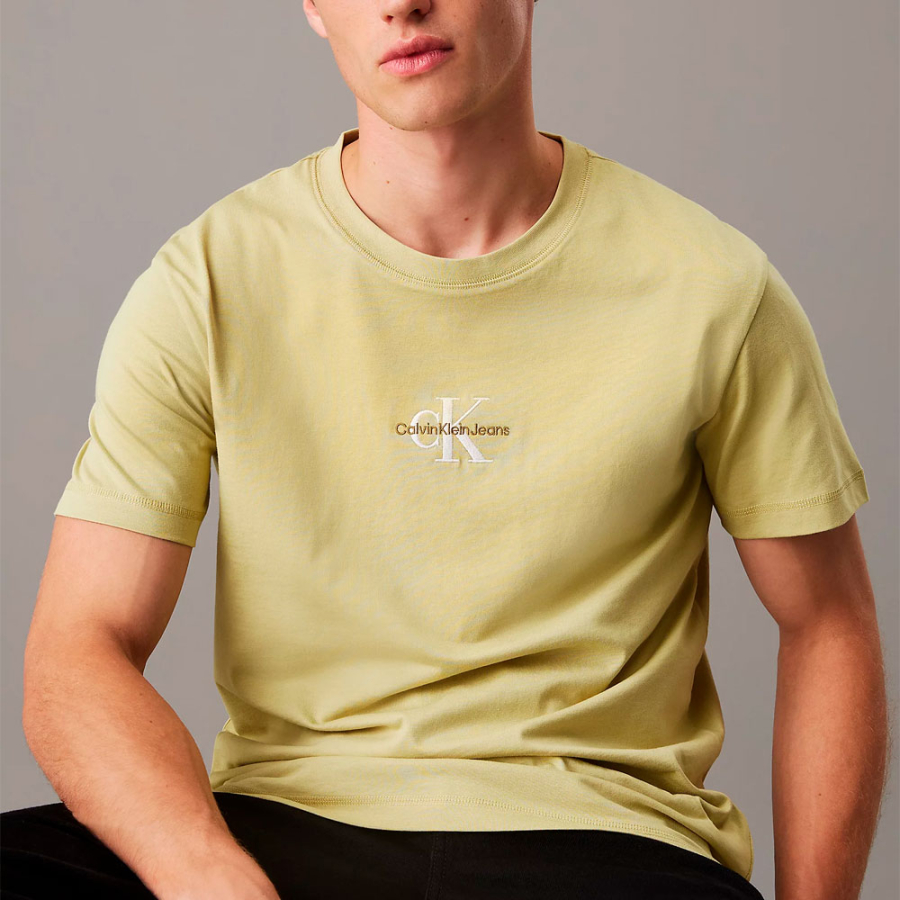 monogramm-t-shirt