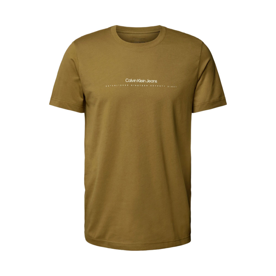 t-shirt-avec-logo-minimaliste