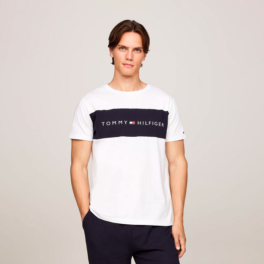 original-t-shirt-with-color-block-design