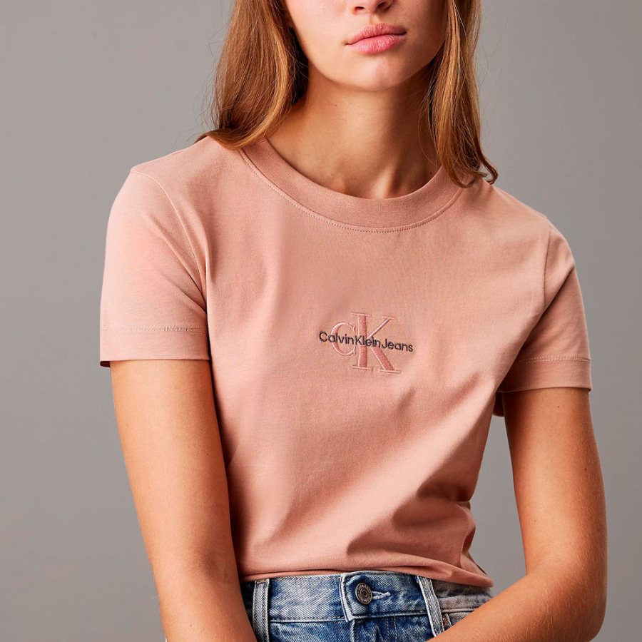 slim-t-shirt-with-monogram