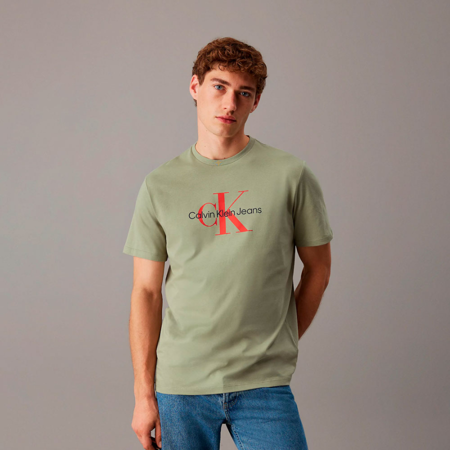 monogramm-t-shirt