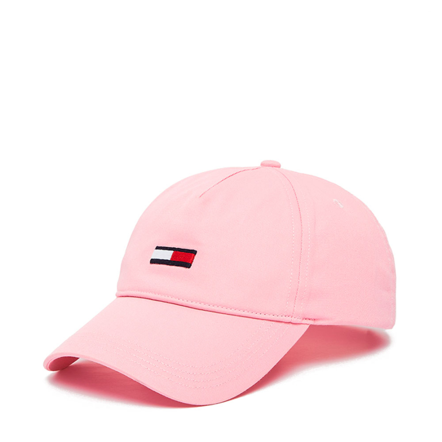 baseball-cap-with-elongated-logo