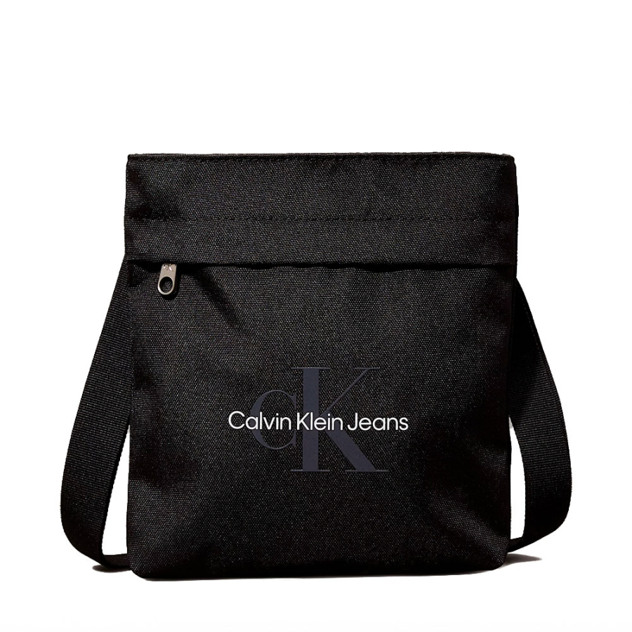 flat-shoulder-bag-with-logo