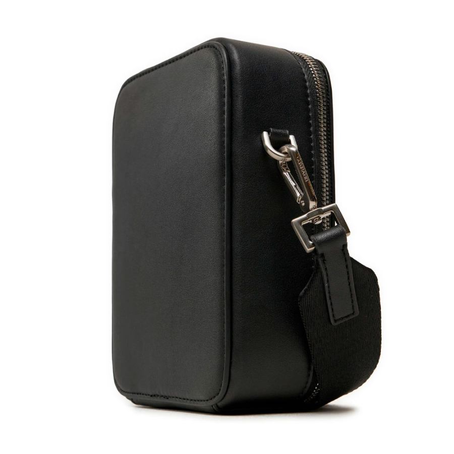 sleek-reporter-shoulder-bag